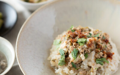 【レシピ】ベトナム風ホワイト麻婆丼。いつもの材料を少しずつ変えて、ちょっとエキゾチックに。